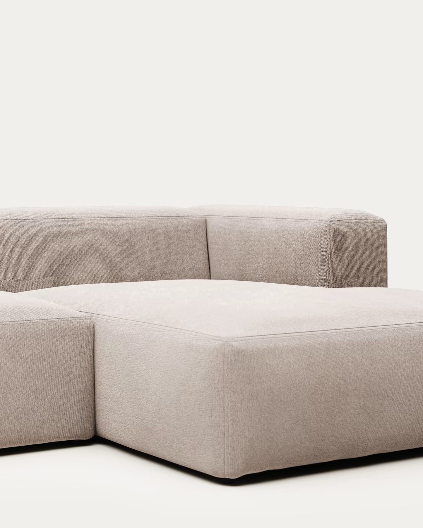 
                  
                    CHENILLE - 4-Sitzer Sofa mit Chaiselongue Beige
                  
                