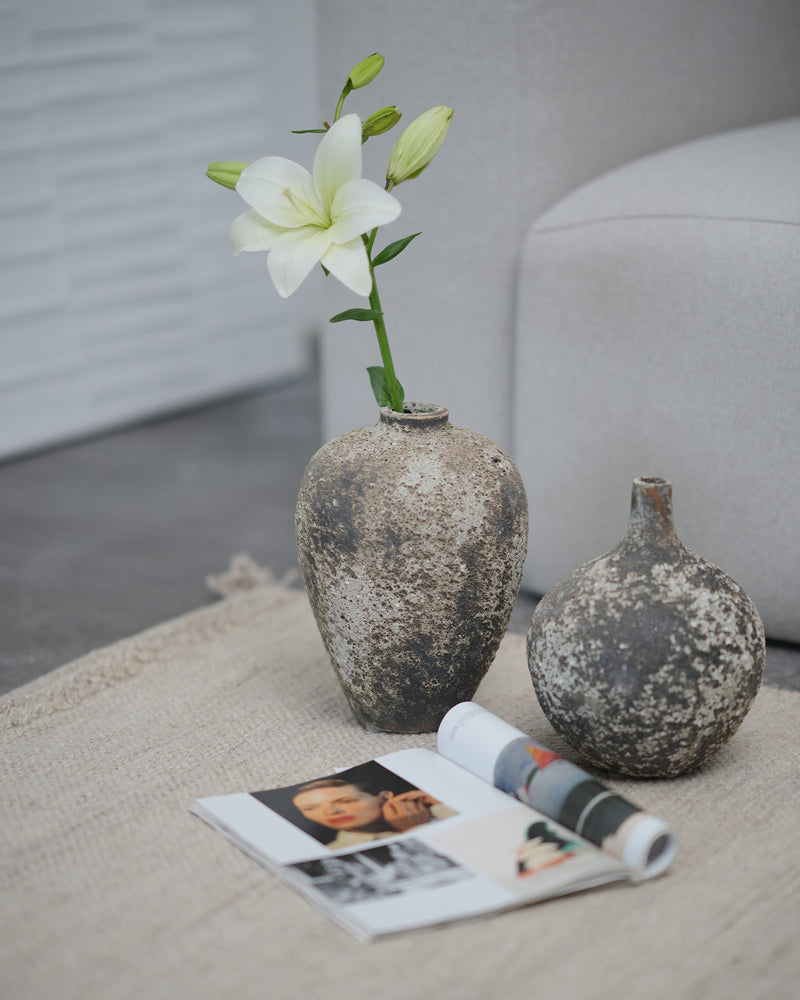 
                  
                    MAYA - natürliche Vase mit Textur 25cm
                  
                